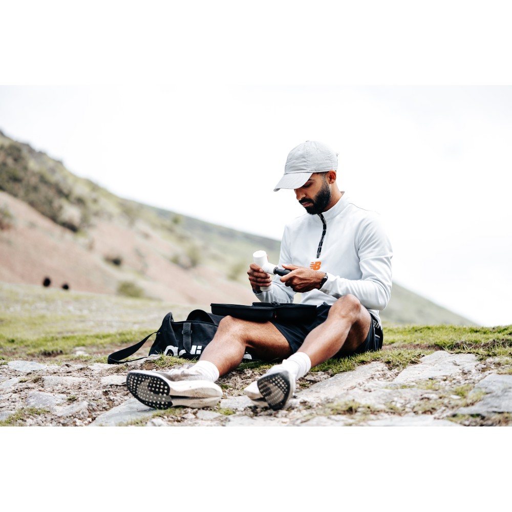 IGNITE MINI MASSAGE GUN WITH HEAT (WHITE)