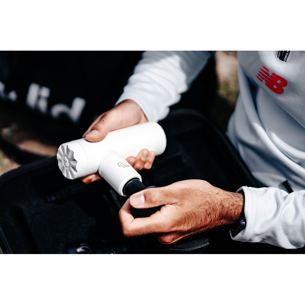 IGNITE MINI MASSAGE GUN WITH HEAT (WHITE)