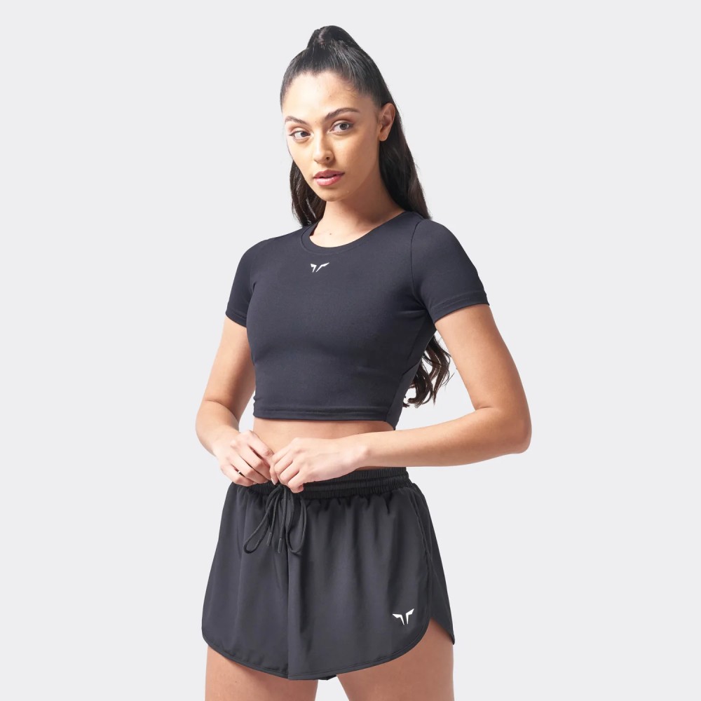 ESSENTIAL CROP TEE – BLACK