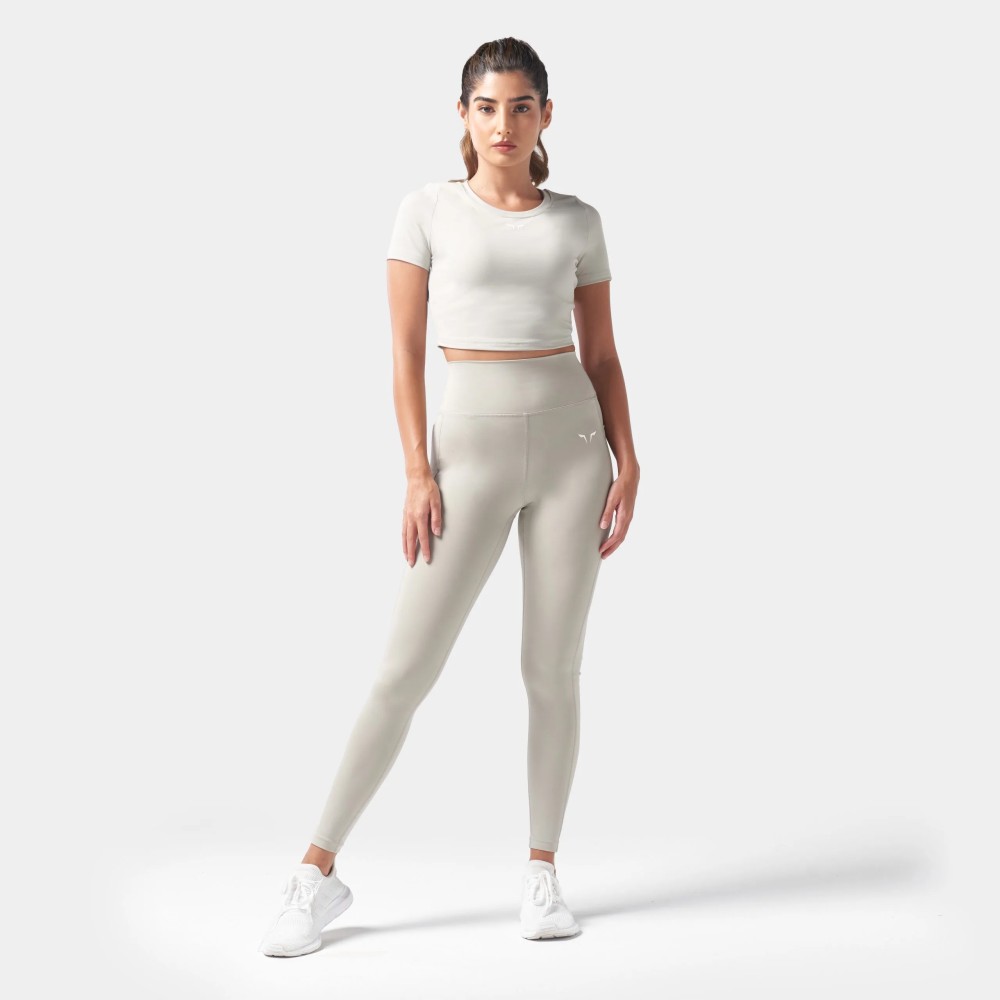 ESSENTIAL CROP TEE – WILLOW GREY