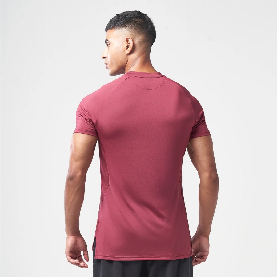 ESSENTIAL ULTRALIGHT GYM TEE – BURGUNDY