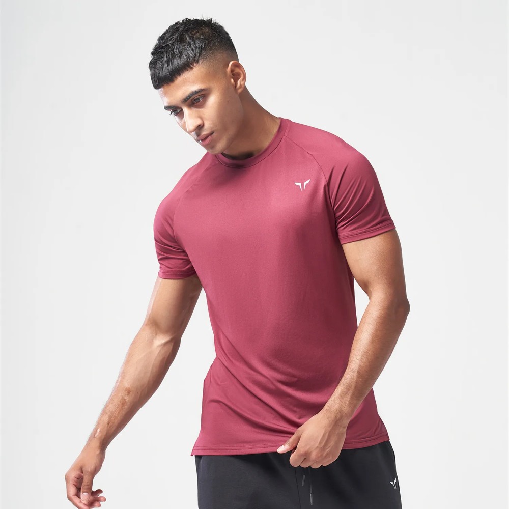 ESSENTIAL ULTRALIGHT GYM TEE – BURGUNDY