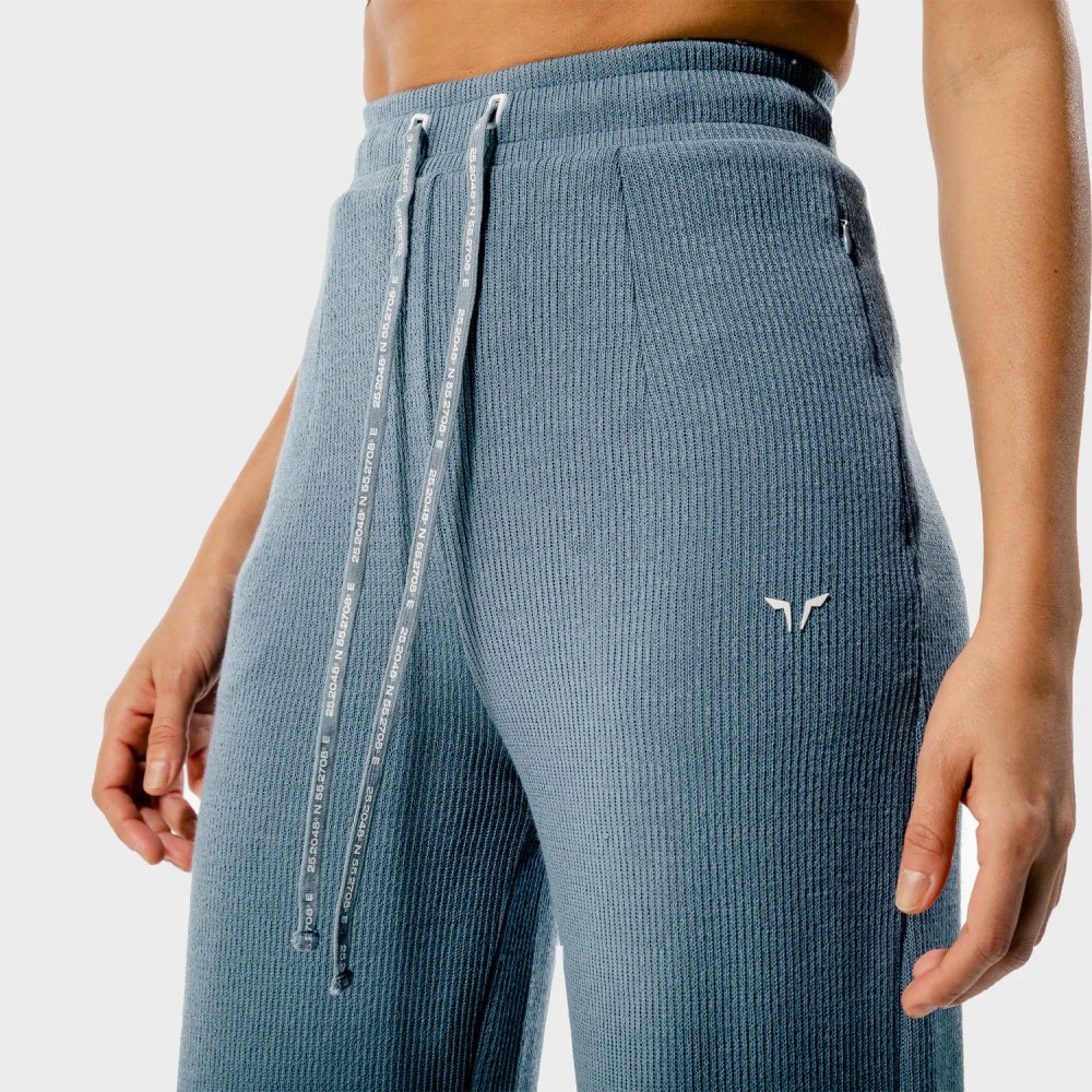 LUXE WIDE LEG PANTS – BABY BLUE