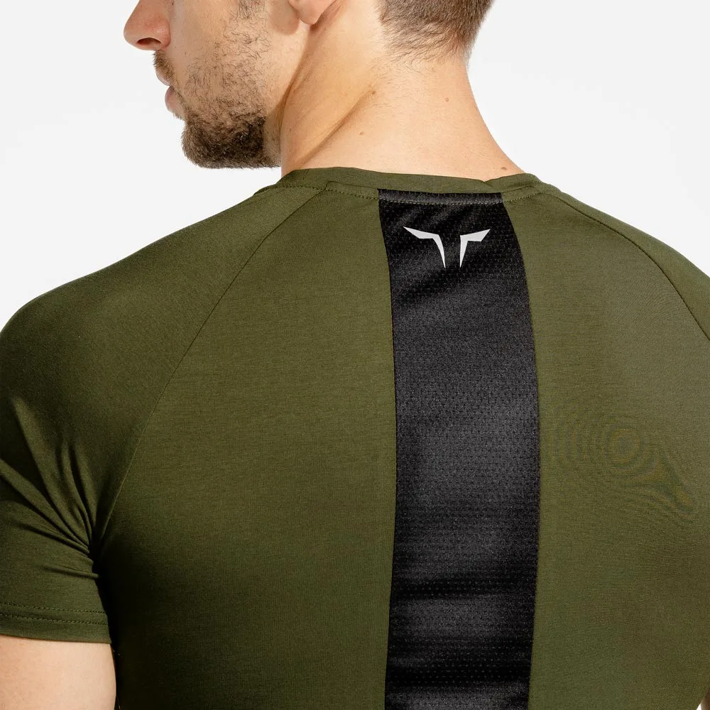 STATEMENT TEE – OLIVE