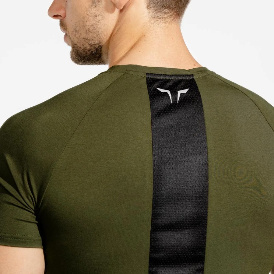 STATEMENT TEE – OLIVE